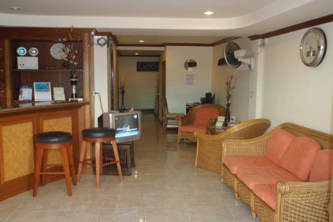 Adonis Guest House Patong Eksteriør billede