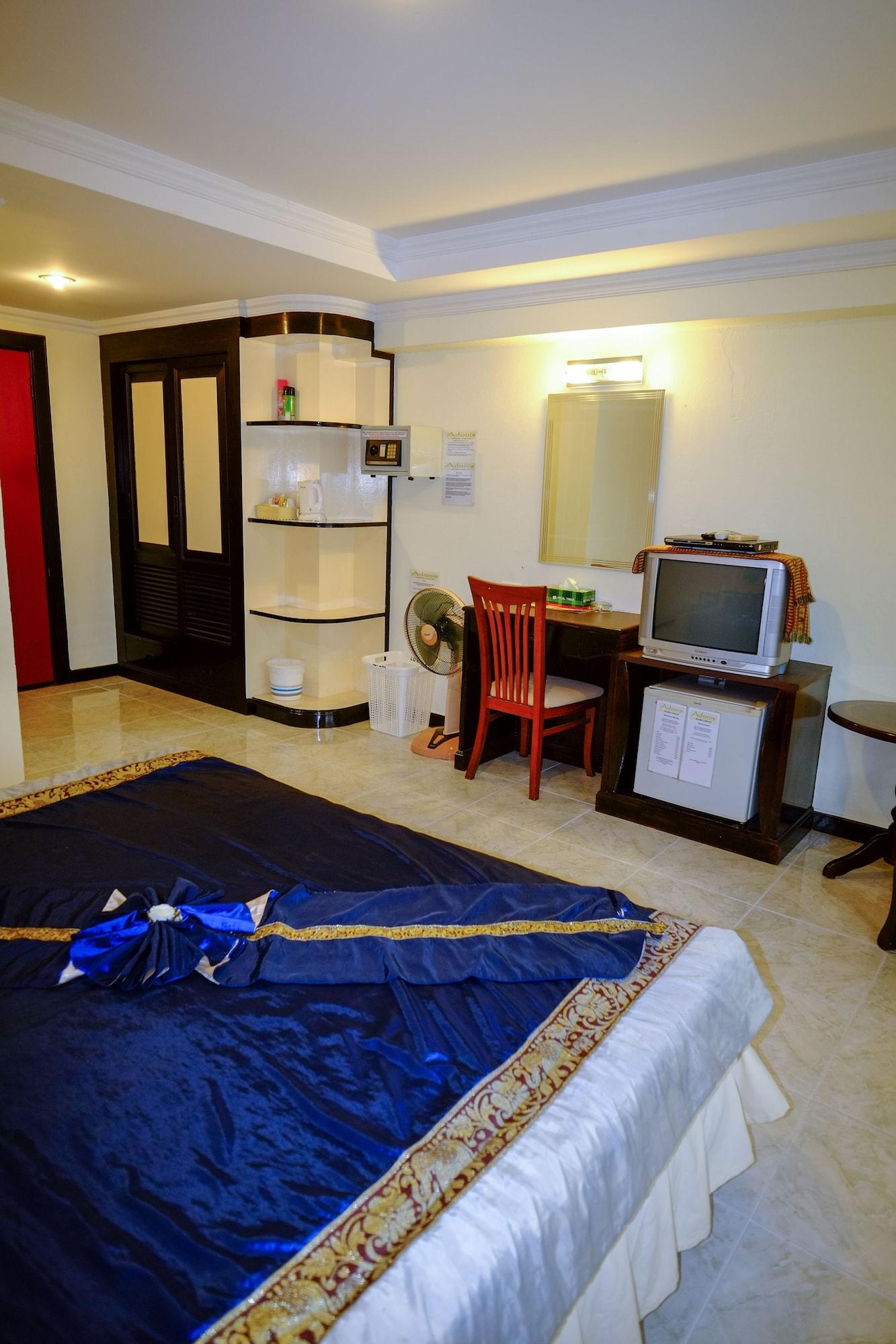 Adonis Guest House Patong Eksteriør billede