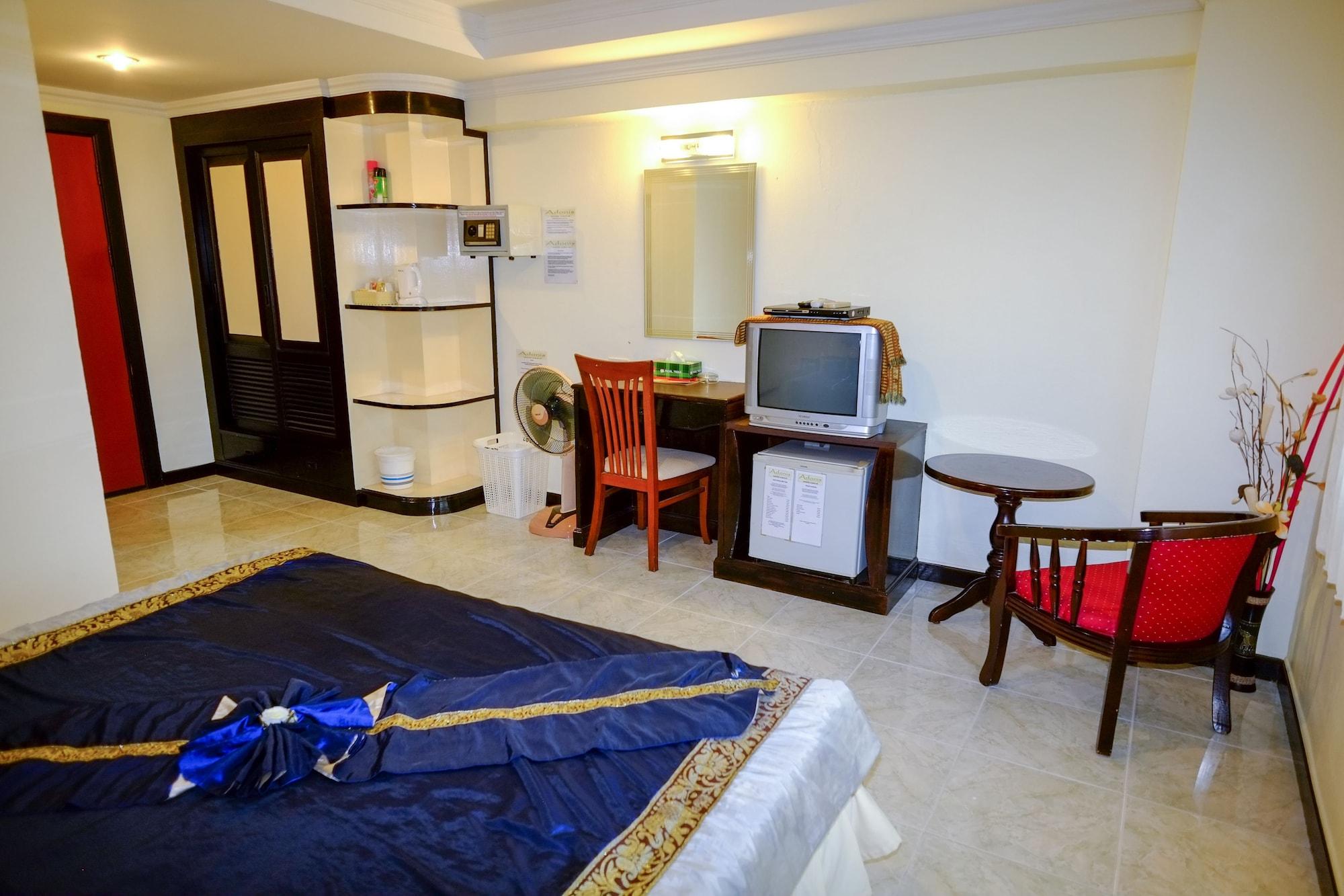 Adonis Guest House Patong Eksteriør billede