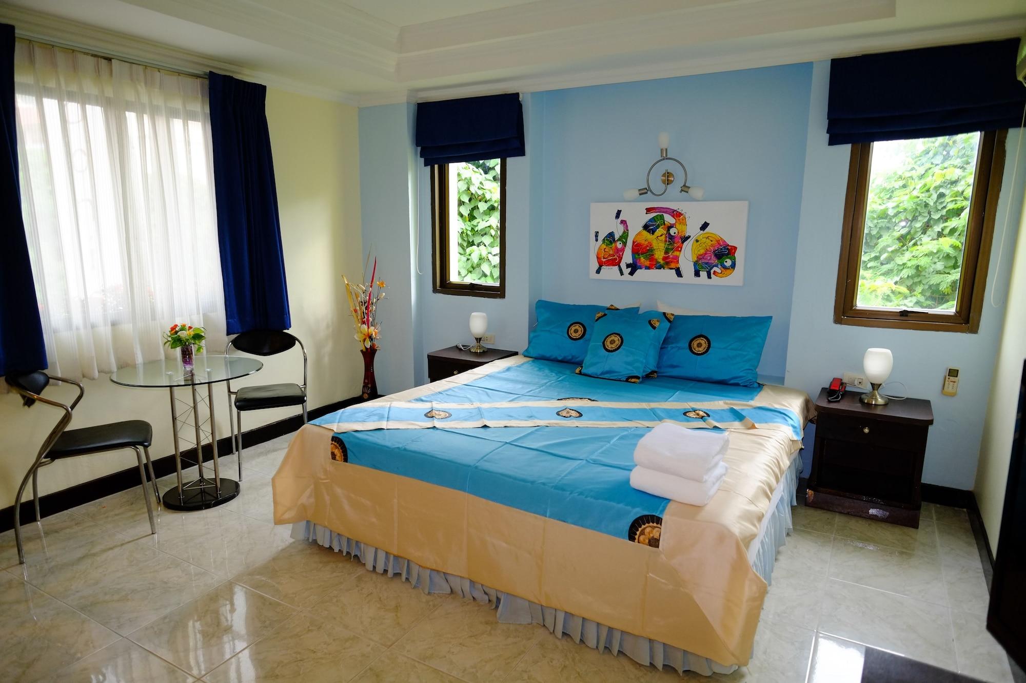 Adonis Guest House Patong Eksteriør billede