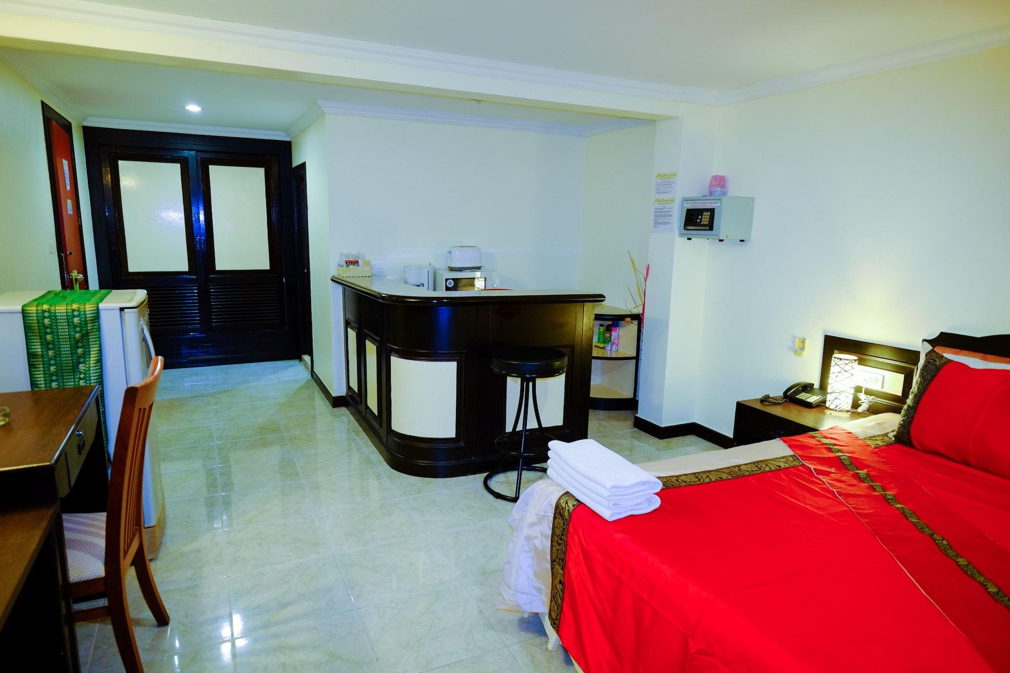 Adonis Guest House Patong Eksteriør billede