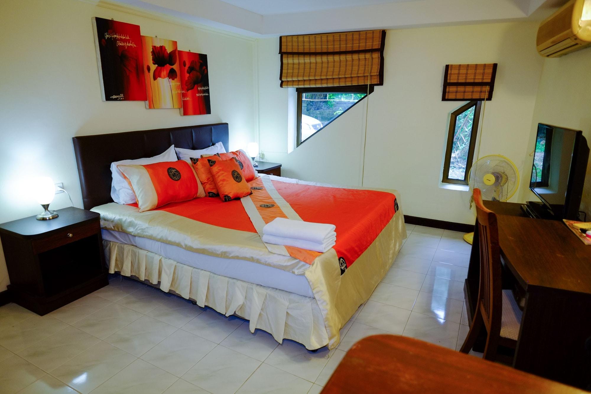 Adonis Guest House Patong Eksteriør billede