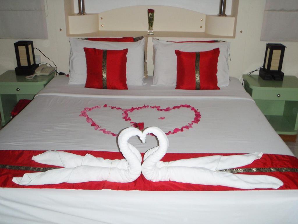 Adonis Guest House Patong Værelse billede